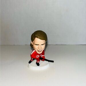 Pavel Bure Vancouver Canucks 1996 NHLPA Corinthian Headliners 3 inches